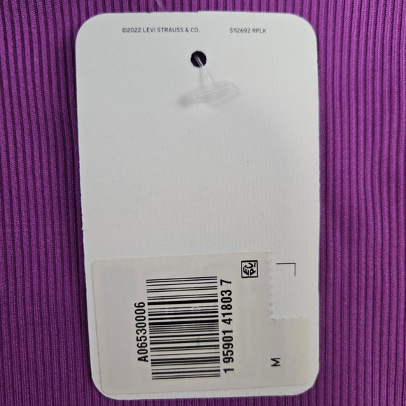 Levi’s Purple Ribbed High Rise Biker Shorts Stretchy Activewear Size Medium - Picture 5 of 9